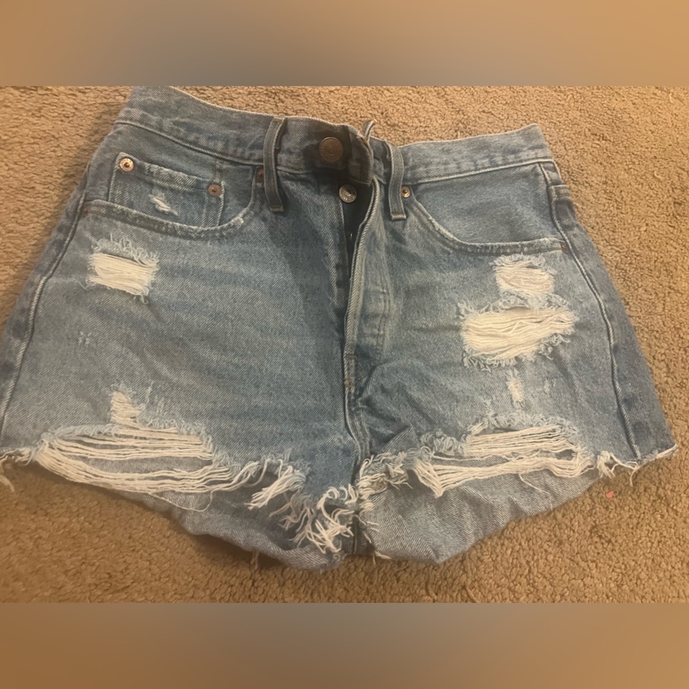 NWOT Levi’s 501 Original Shorts size 27